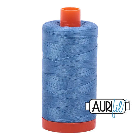 2725 Light Wedgewood Aurifil Algodón 50wt Bobina grande||color:2725 Light Wedgewood
