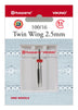 HUSQVARNA® VIKING® Twin Wing 2.5mm Aguja Tamaño 100/16