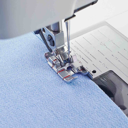 PFAFF® Perfect 1/4 inch Foot with Guide for IDT™ System -- Product Image