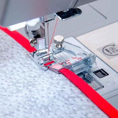 SINGER® Beginner Quilting Bundle -- Product Image