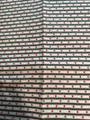Estampado vintage de mini corazones con rayas verdes sobre fondo blanco, 100 % algodón ligero. Precio por yarda.