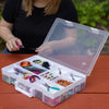 Caja de almacenamiento «Everything Mary» para manualidades y aficiones, con 30 compartimentos: organizador transparente y gris para materiales de costura y herramientas de bricolaje