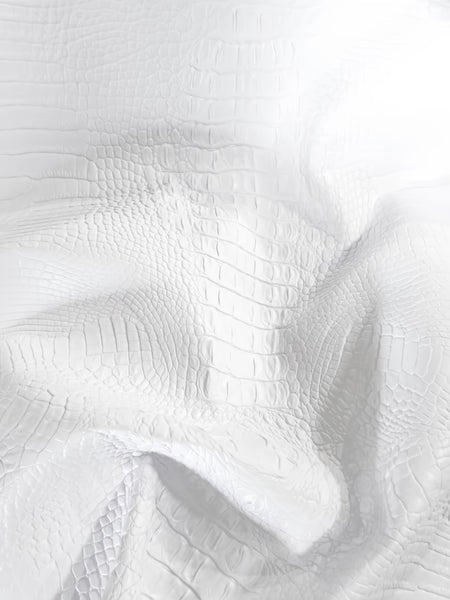 Tejido vinílico con relieve 3D «Hydra Gator» en blanco puro / Se vende por metros