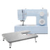 Paquete de máquina de coser SINGER® « Heavy Duty 4423 » en color azul Meltwater y mesa de extensión