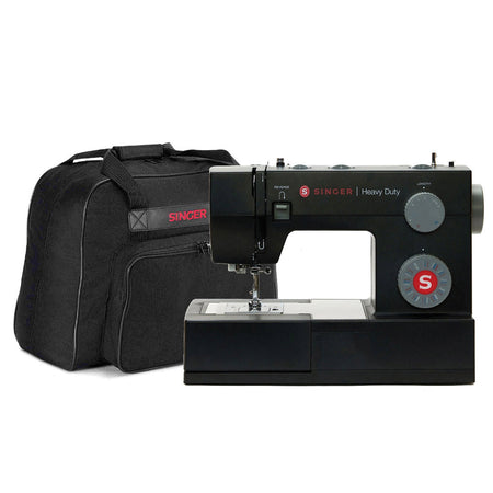 Lot comprenant une machine à coudre SINGER® « Heavy Duty 4432 » noire et un sac fourre-tout universel en toile