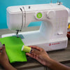 SINGER® Refurbished SM024 Green Máquina de Coser -- Imagen del producto