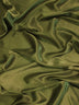 Tejido de satén liso, de peso medio y brillante / Verde oliva
