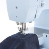 Machine à coudre SINGER® Heavy Duty 4423 Blue » -- Image du produit