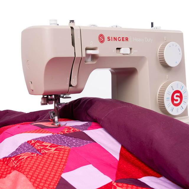 <strong>Large Sewing Space</strong>
