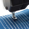 SINGER® M1000 Black Mending Machine -- Image du produit