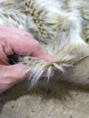 Disfraz de lobo de la tundra para bebé (nuevo lote): abrigo de pelo sintético de pelo corto / Se vende por yardas