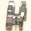 PFAFF® Prensatelas para puntadas en zanja para sistema IDT™ -- Imagen del producto