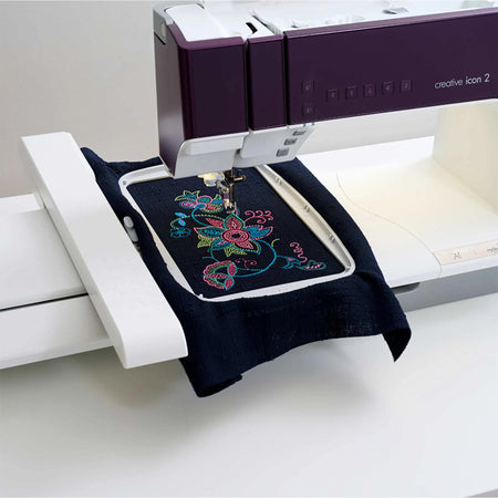 PFAFF® creative™ Master Hoop 240 x 150 mm -- Product Image