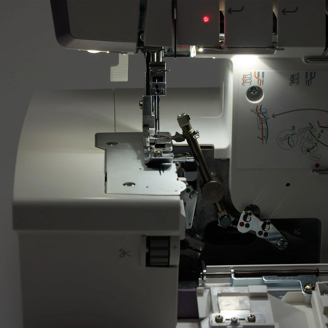 HV-AmberS300-Serger-LooperLighting-16072025_1800x1800.jpg