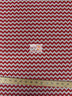Tejido de poliéster y algodón. Zigurat en zigzag de 1 cm / Blanco/Rojo / Se vende por metros